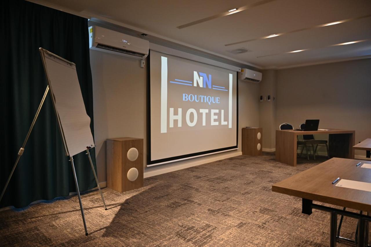 Nn Boutique Hotel Tiszaújváros Exterior foto